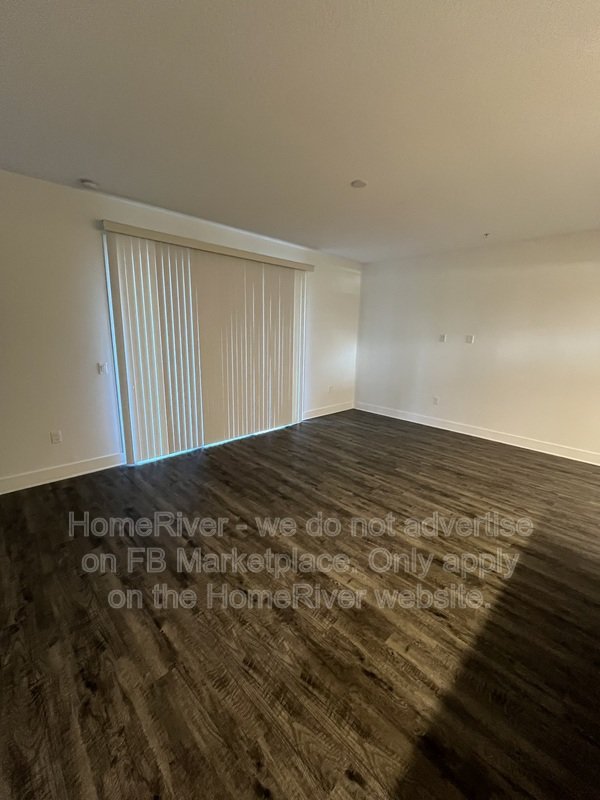 3 BD/ 2BA I First Floor I Condo property image