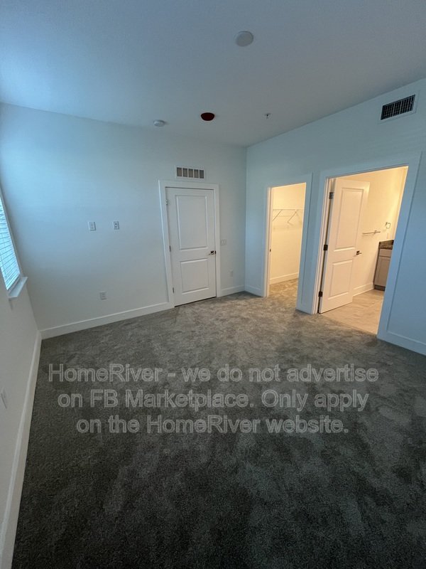 3 BD/ 2BA I First Floor I Condo property image