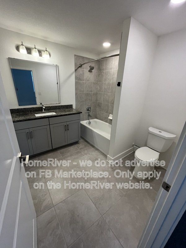 3 BD/ 2BA I First Floor I Condo property image