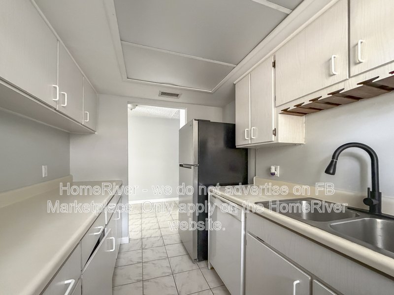 Available Now | Pet Friendly | Fridge Included property image