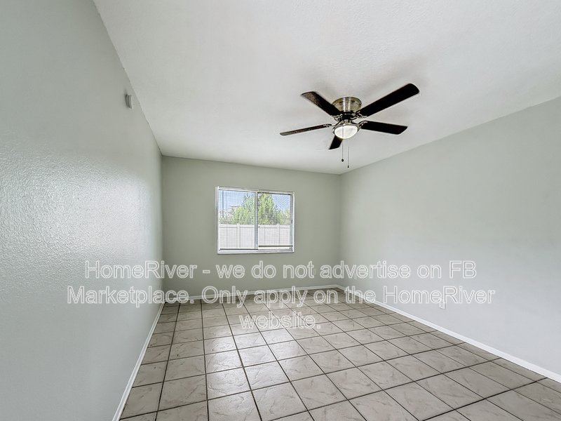 Available Now | Pets Welcome | 4 beds | Screened in Lanai property image