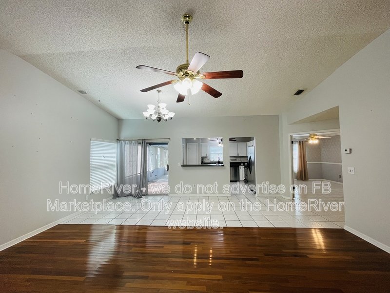 Now Available - 10110 Cedar Dune Dr, Tampa property image
