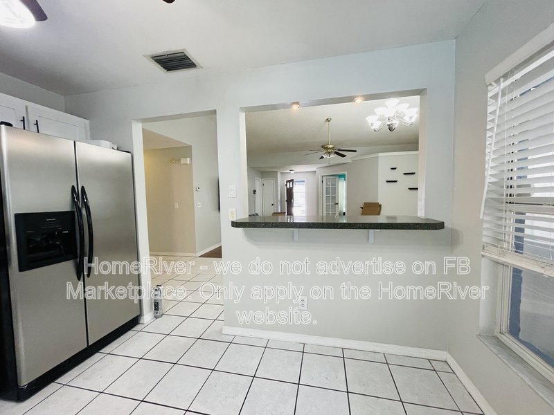 Now Available - 10110 Cedar Dune Dr, Tampa property image