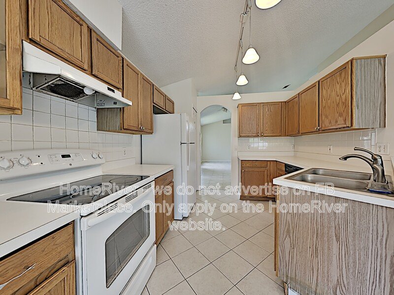 Move In Ready!- 4133 Boca Woods Dr Orlando, FL 32826 property image