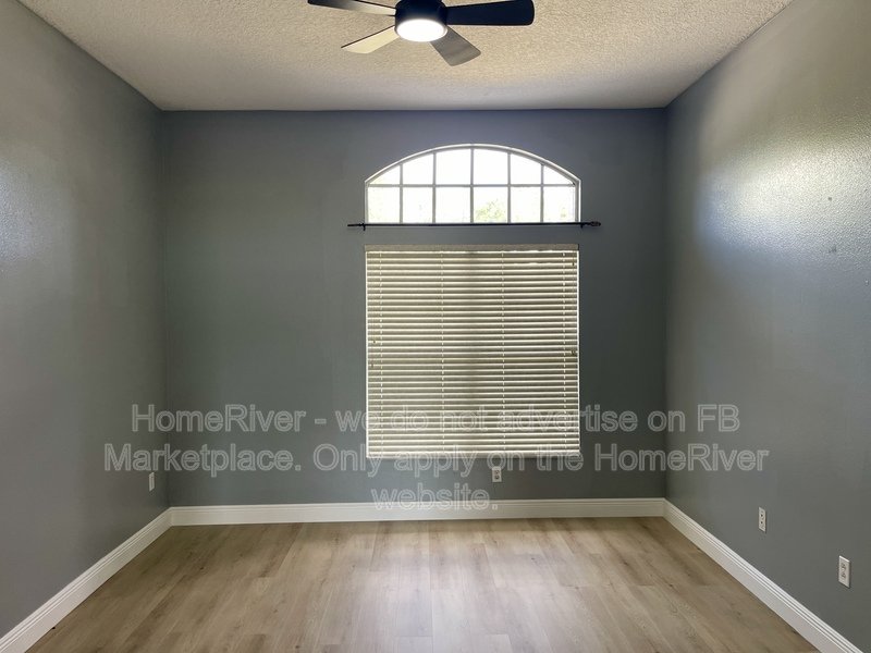 Move In Ready! - 10014 CYPRESS SHADOW AVE, TAMPA FL 33647 property image