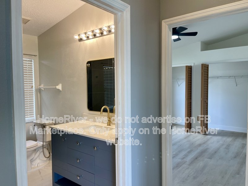 Move In Ready! - 10014 CYPRESS SHADOW AVE, TAMPA FL 33647 property image