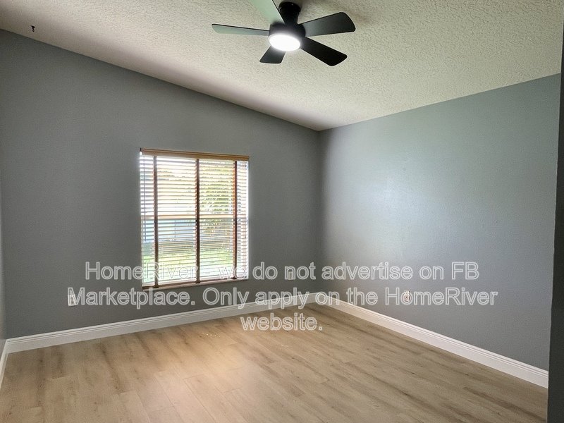 Move In Ready! - 10014 CYPRESS SHADOW AVE, TAMPA FL 33647 property image