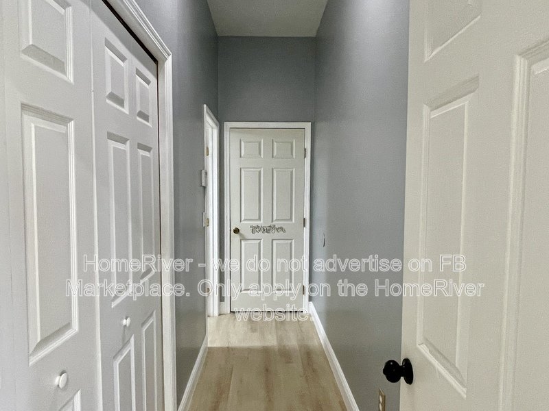 Move In Ready! - 10014 CYPRESS SHADOW AVE, TAMPA FL 33647 property image