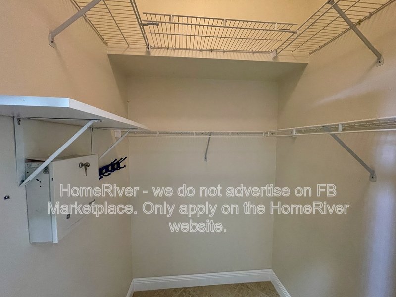 Move In Ready! - 10014 CYPRESS SHADOW AVE, TAMPA FL 33647 property image