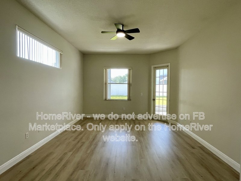 Move In Ready! - 10014 CYPRESS SHADOW AVE, TAMPA FL 33647 property image