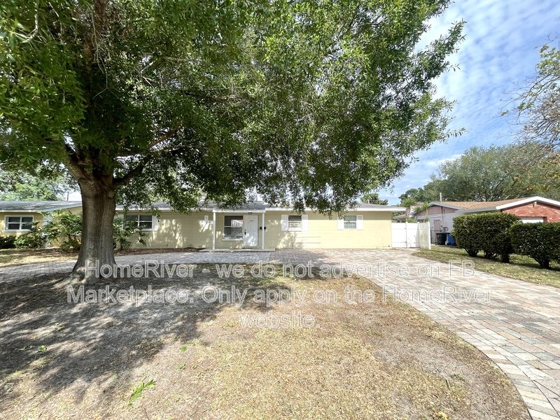 Great Neighborhood Spacious Yard 7265 17th St. N property image