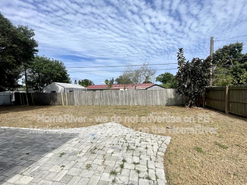 Great Neighborhood Spacious Yard 7265 17th St. N property image