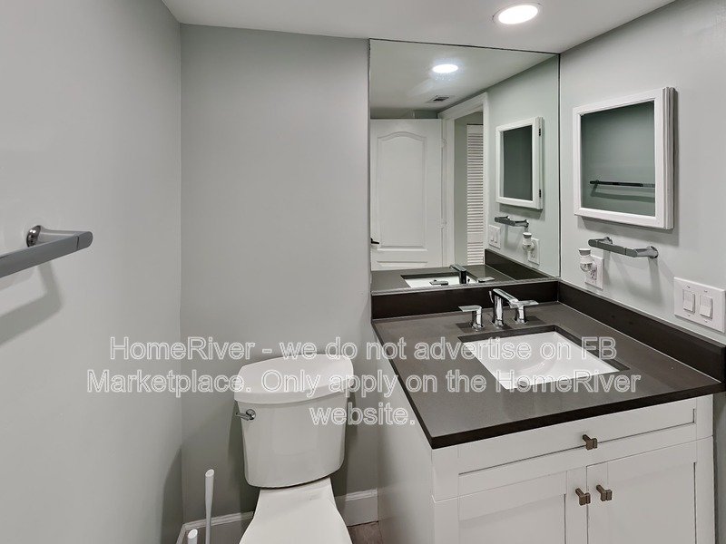 Move In Ready! - 6505 STONE RIVER RD APT 104, BRADENTON FL 34203 property image