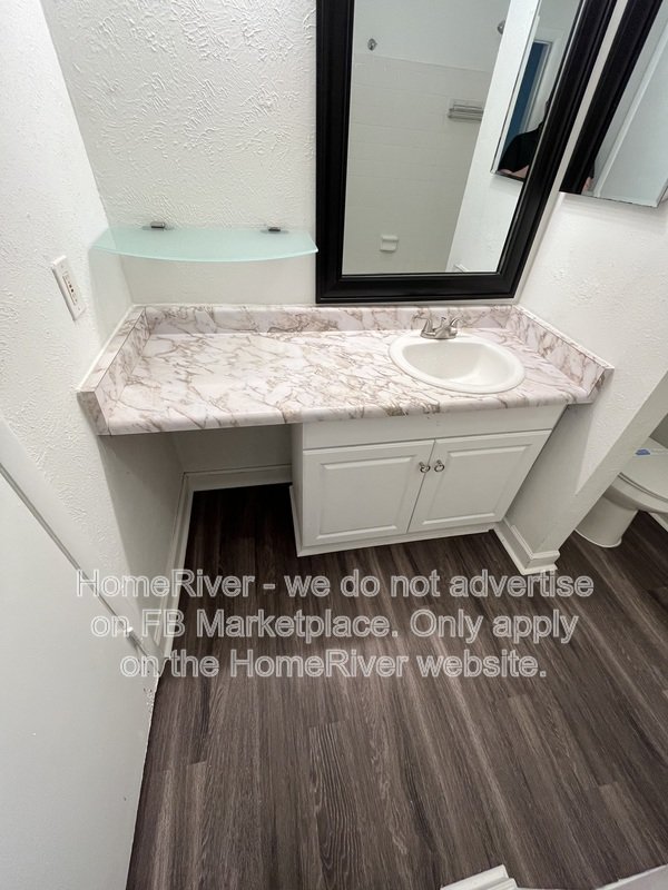 Move-in Ready! 3928 Crayrich Circle property image