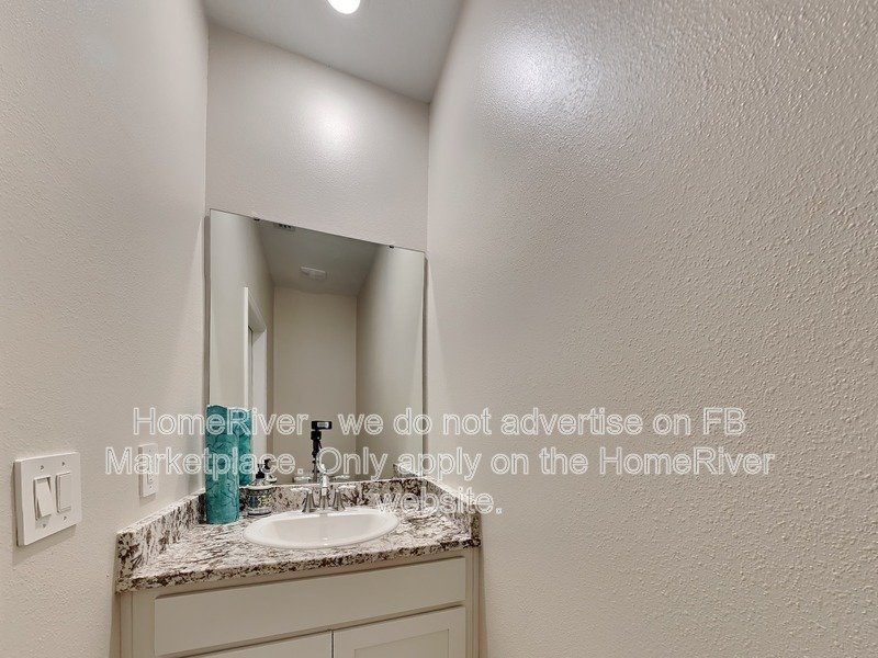 Move In Ready! 2567 MIDNIGHT PEARL DR SARASOTA FL 34240 property image