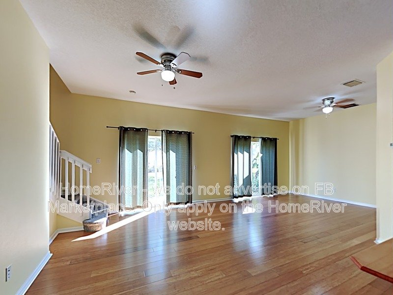 Move-in Ready! 20303 OAK KEY CT TAMPA FL 33647 property image