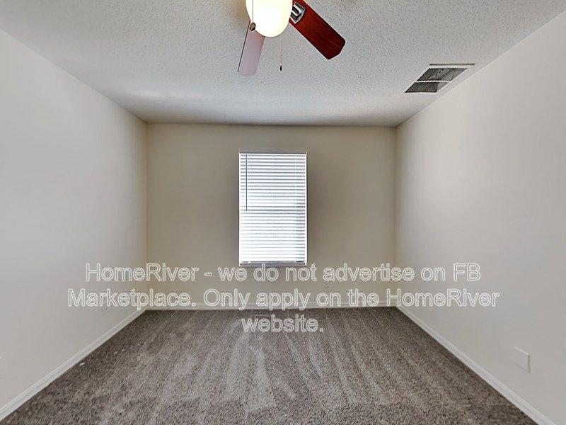 Move-in Ready! 20303 OAK KEY CT TAMPA FL 33647 property image