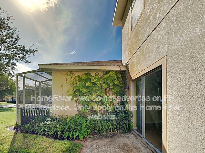 Move-in Ready! 20303 OAK KEY CT TAMPA FL 33647 property image
