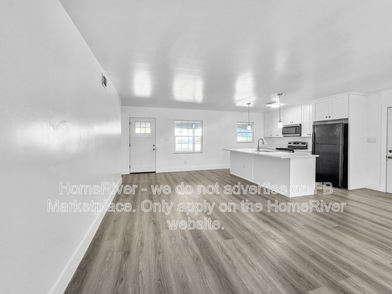 Move-in Ready! 4926 Shetland Ave, Tampa property image