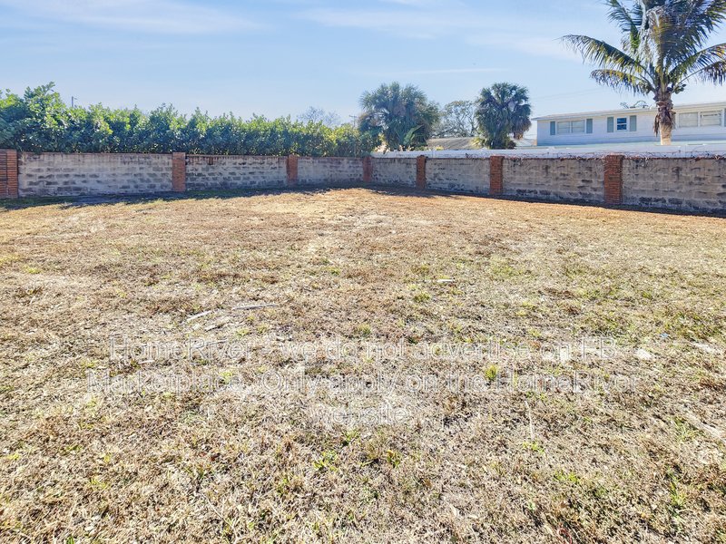 Move-in Ready! 4926 Shetland Ave, Tampa property image