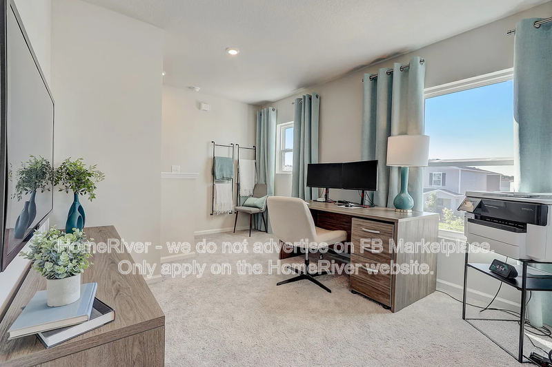 Available Now! Amazing 3 bedroom 2.5 bath home! property image