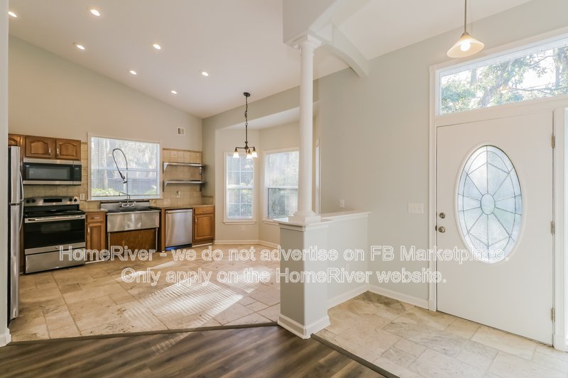 Available Now! Amazing 3 bed 2 bath home! property image