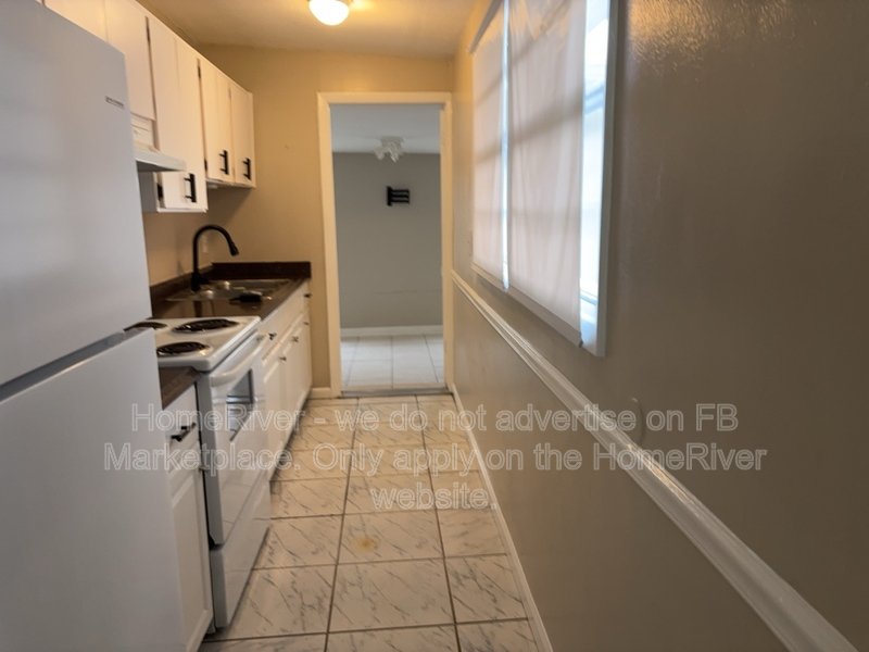 Cozy 3BR in Tampa - Near Schools - w/ Private Yard property image