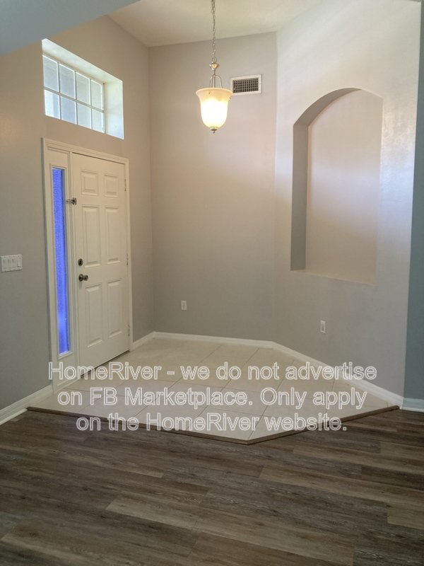 Spacious 4BR Home - Nearly 2,000 Sq Ft in Hampton Hills property image