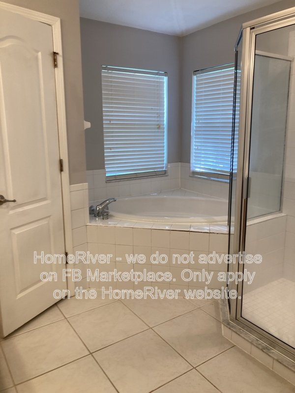 Spacious 4BR Home - Nearly 2,000 Sq Ft in Hampton Hills property image