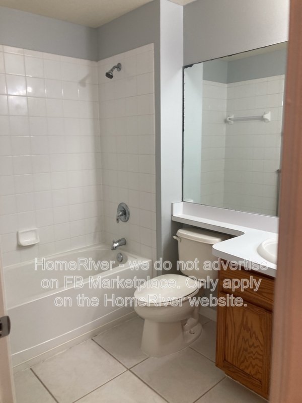 Spacious 4BR Home - Nearly 2,000 Sq Ft in Hampton Hills property image