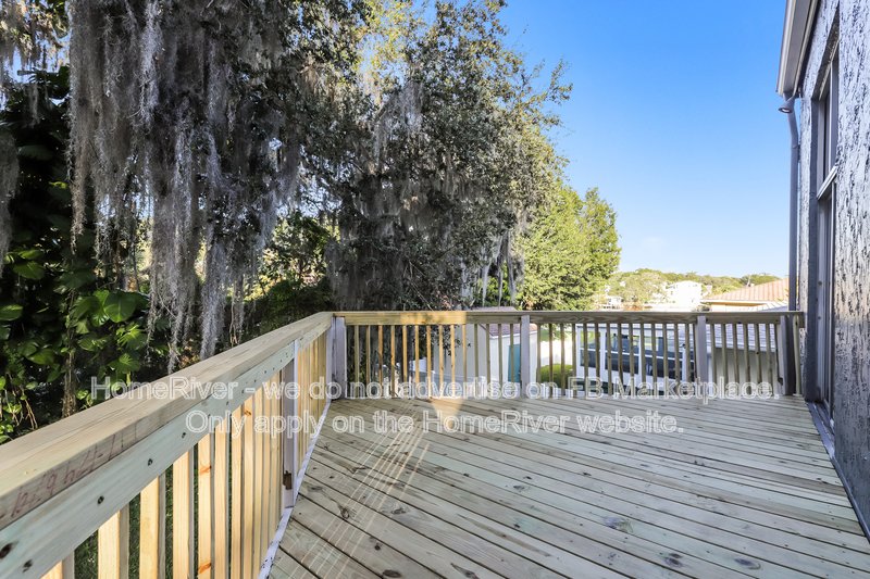 Available Now! Amazing 3 bed 2 bath home! property image