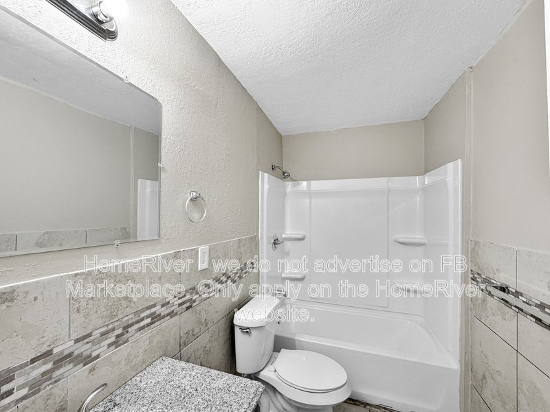 Available Now! Amazing 3 bed 2 bath home! property image