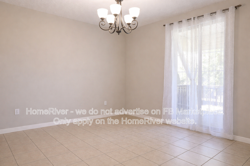 3BR/2.5BA Townhome - Screened Lanai property image