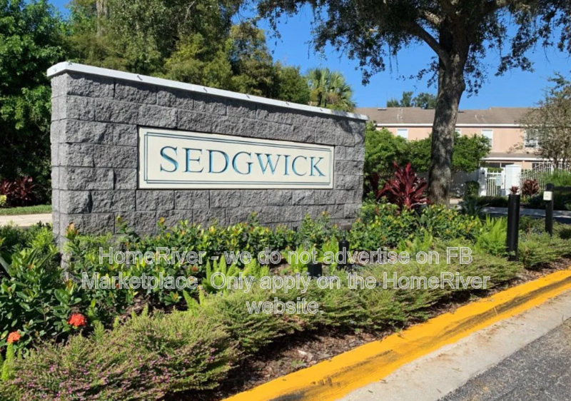 3BR/2.5BA Townhome - Screened Lanai property image