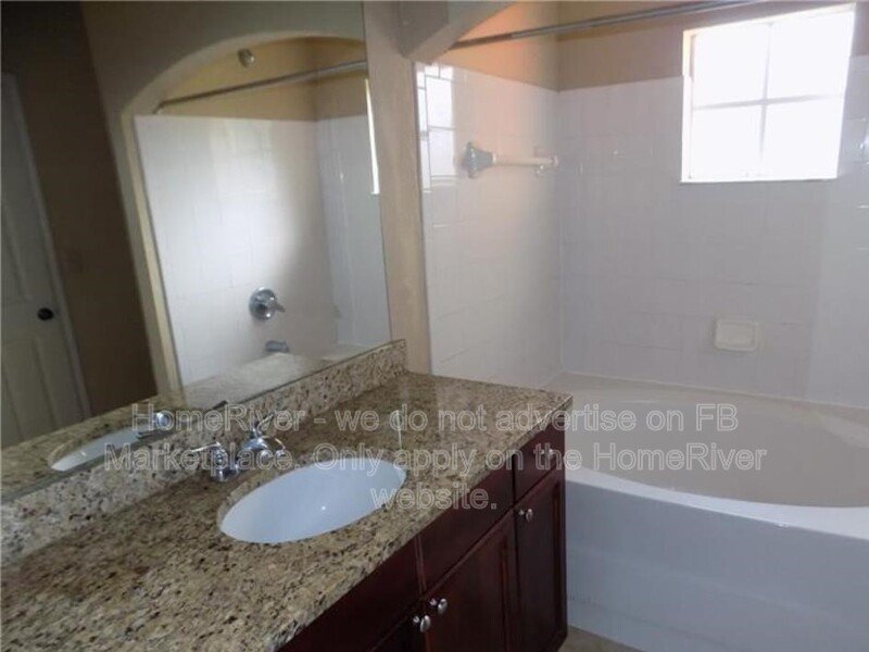 Wonderful 1 Bedroom 1 Bathroom Notting Hill Condo! property image