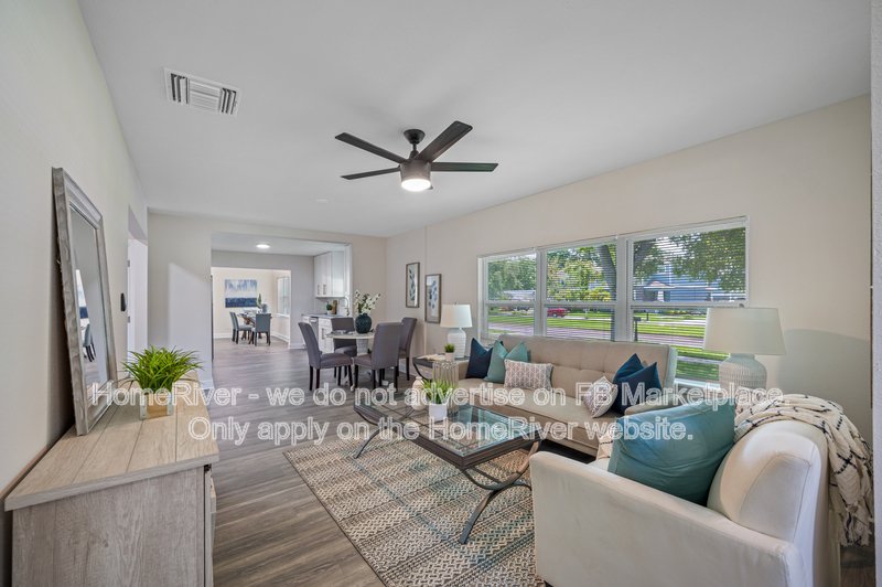 Screened In Lanai with Pool!! property image