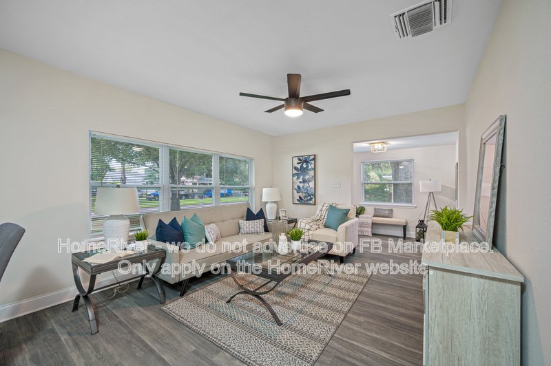 Screened In Lanai with Pool!! property image