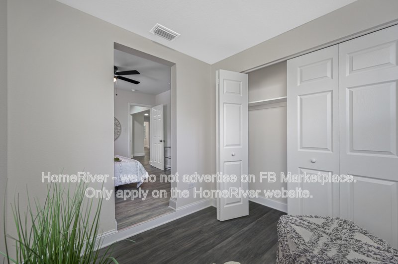 Screened In Lanai with Pool!! property image