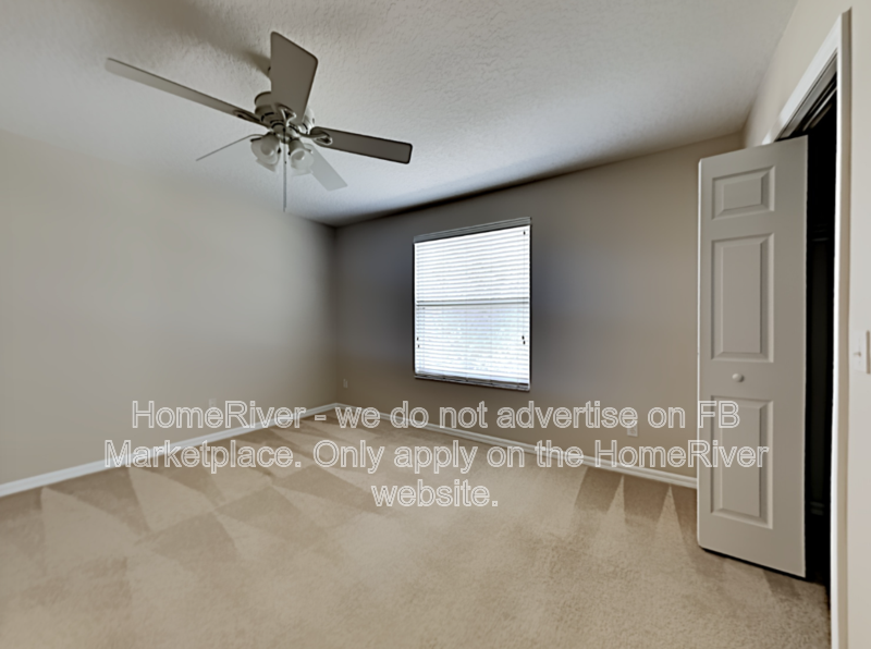 3BR/2.5BA Townhome - Prime Waterford Lakes Location property image