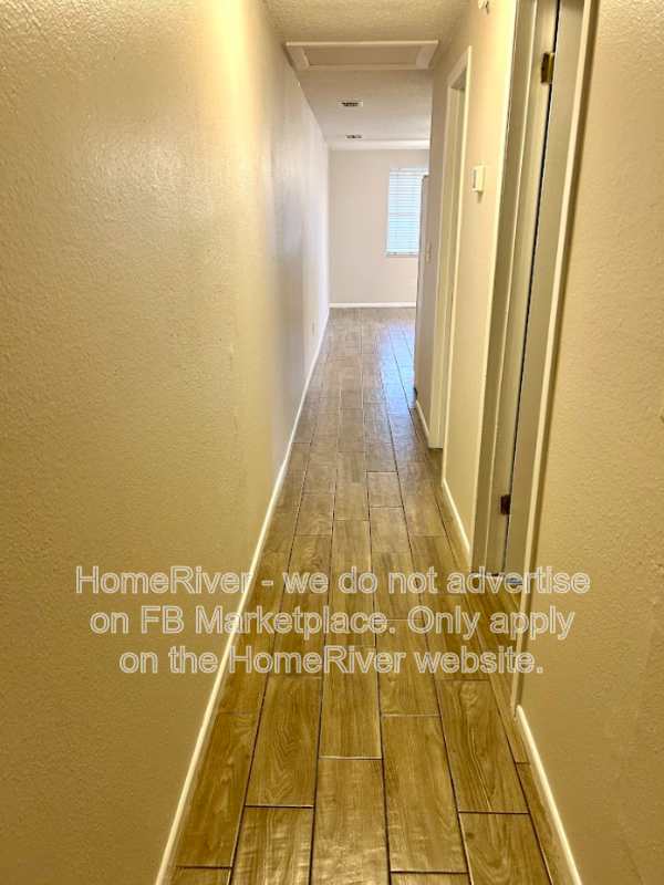 $200 off First Month&amp;amp;amp;amp;amp;#39;s Rent- 1207 E 108th Ave #A property image