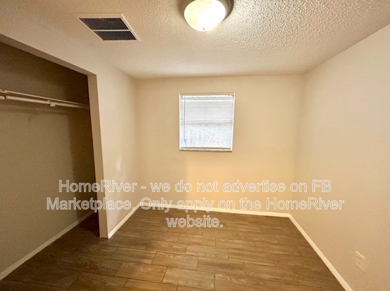 $200 off First Month&amp;amp;amp;amp;amp;#39;s Rent- 1207 E 108th Ave #A property image