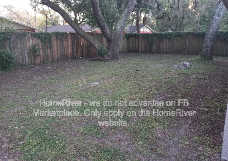 $200 off First Month&amp;amp;amp;amp;amp;#39;s Rent- 1207 E 108th Ave #A property image