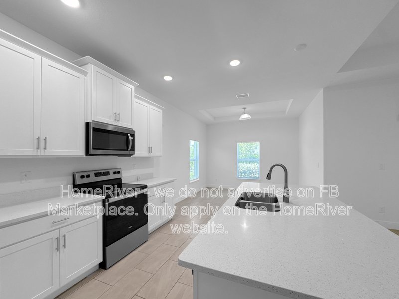 Available Now | Pets Welcome | 2 Car Garage | Screened-In Patio property image