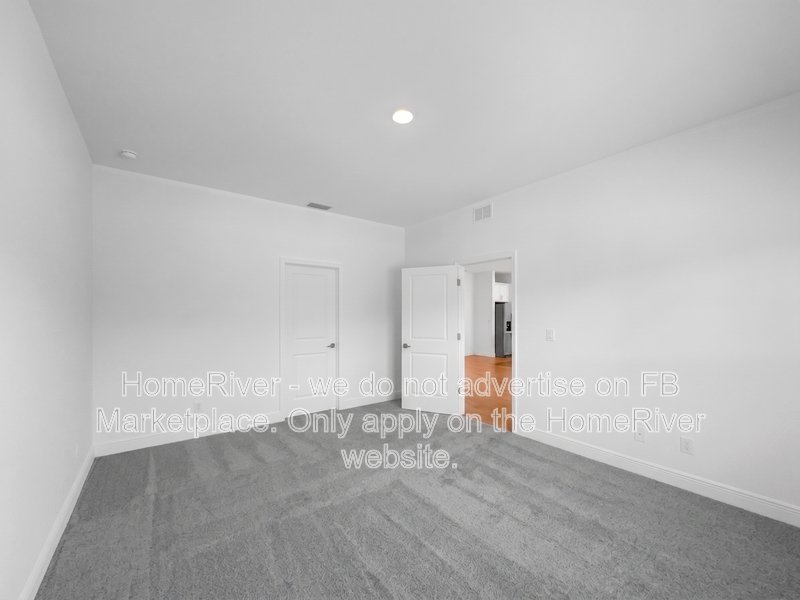 Available Now | Pets Welcome | 2 Car Garage | Screened-In Patio property image