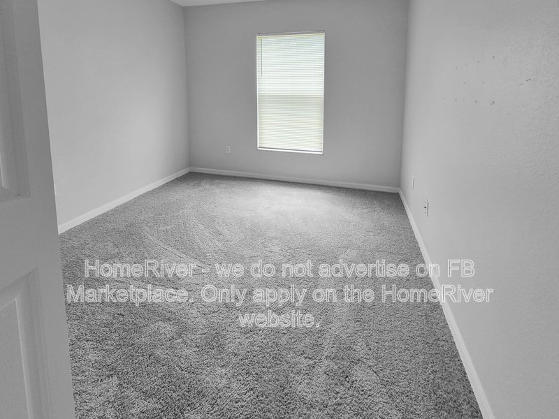 Spacious 3BR/2BA Valrico Home in Desirable Bloomingdale Area property image